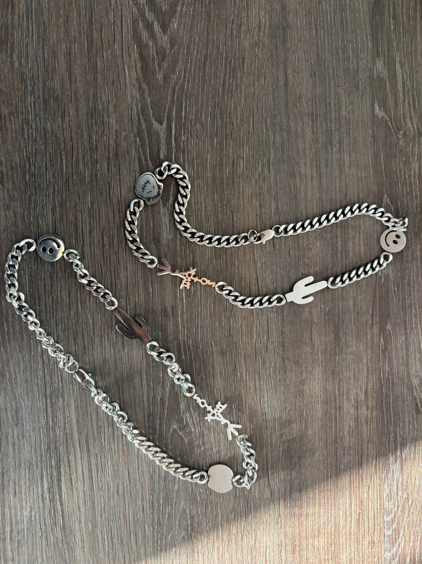 Symbolic Chain Travis Scott