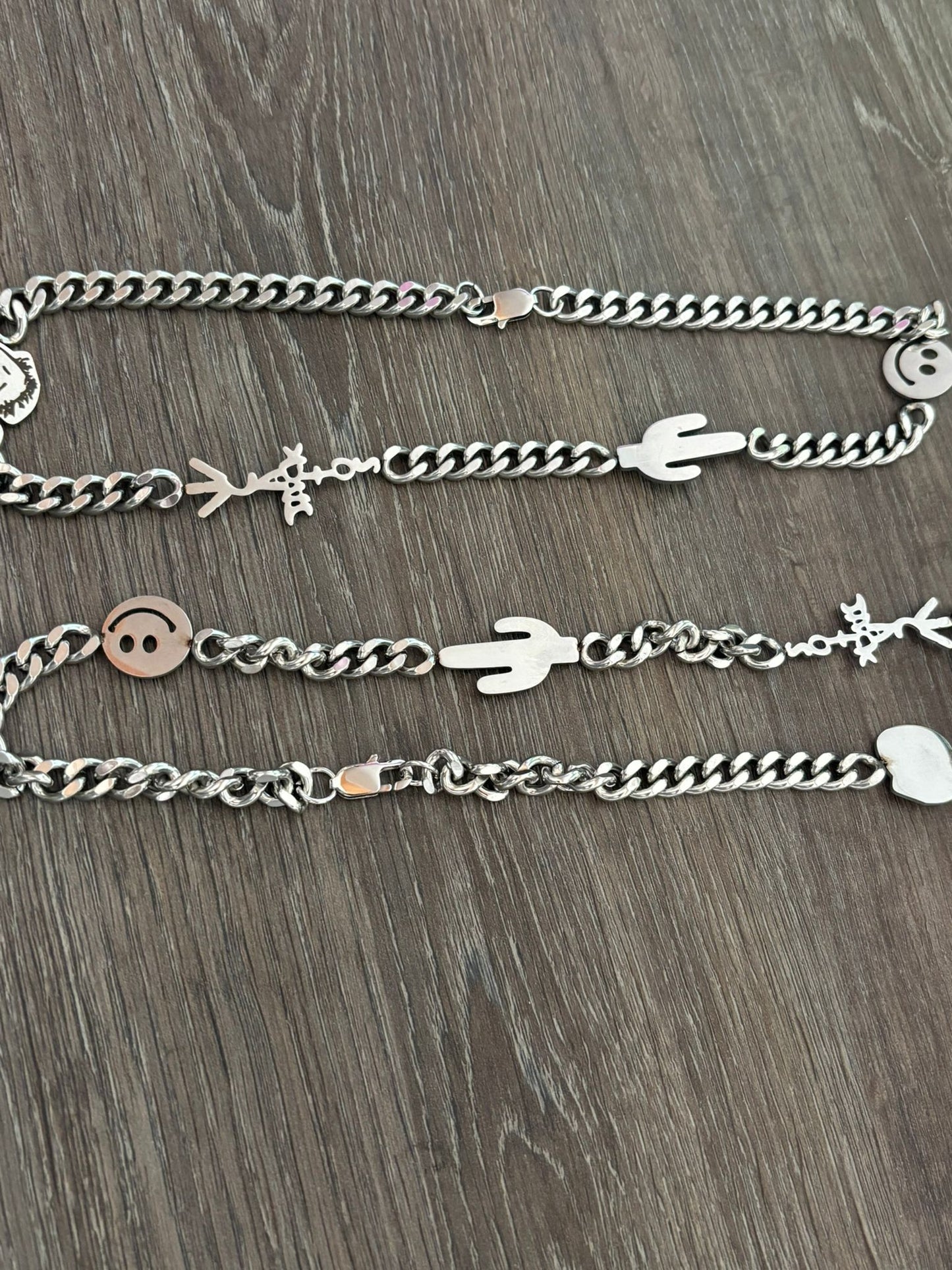 Symbolic Chain Travis Scott